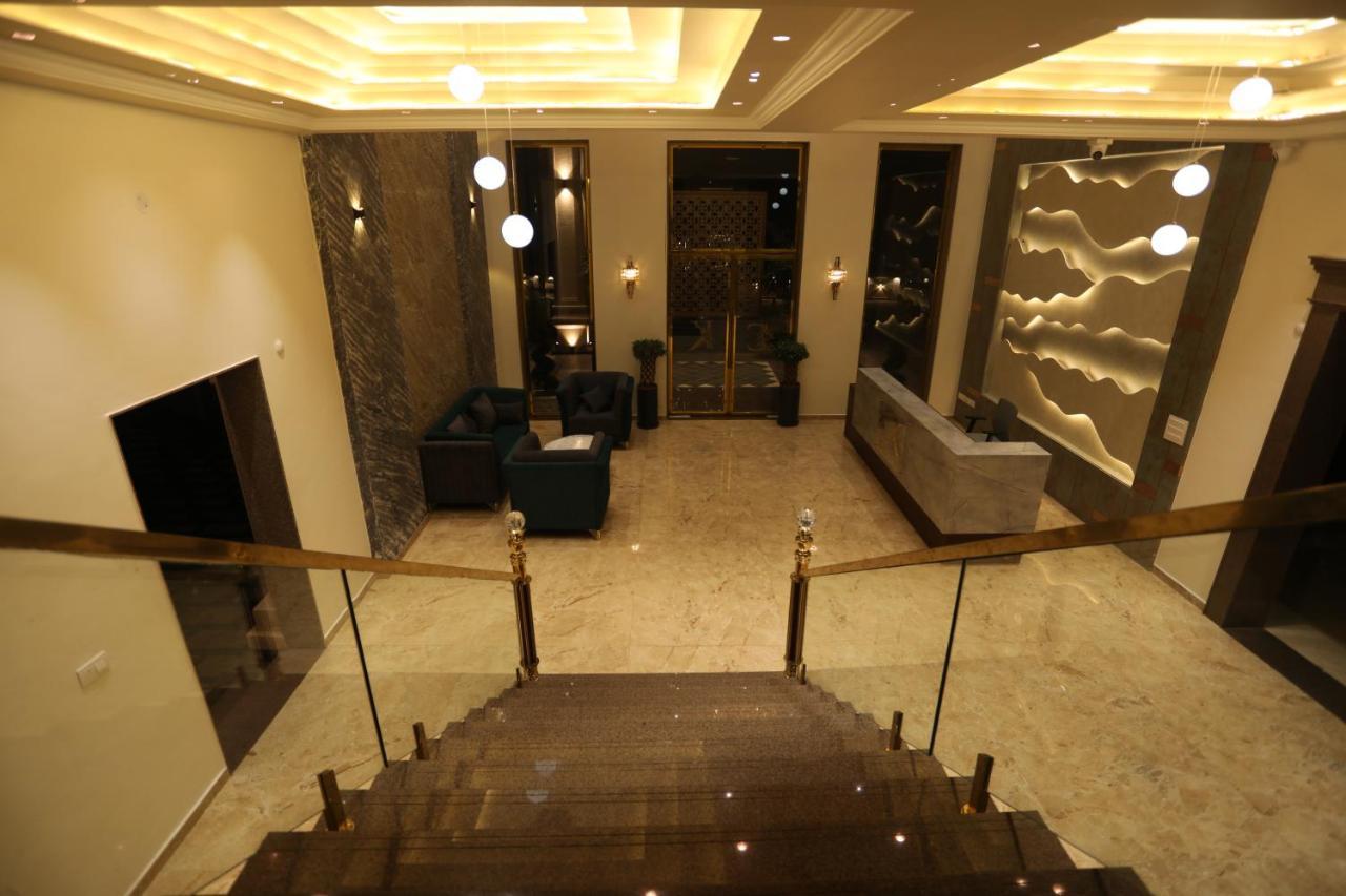 Chandan Kasturi Resort Dariāwad 外观 照片